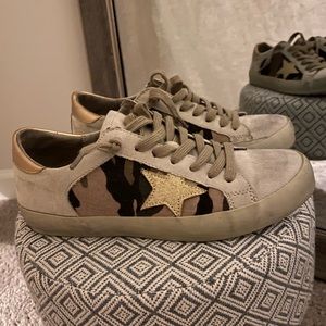 ShuShop sneakers